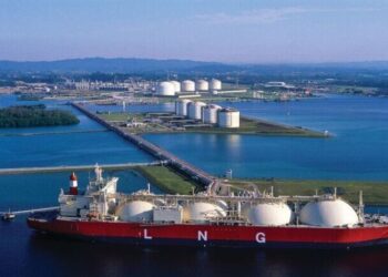 روسیه برای صادرات ال‌ان‌جی دست به دامن ناوگان شبح شد