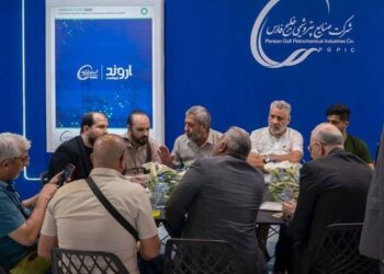 مذاکرات راهبردی پتروشیمی بندرامام با بازرگانان خارجی در نمایشگاه اصفهان پلاست