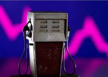 دورنمای آژانس بین‌المللی انرژی از نفت منفی‌تر شد