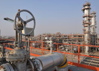 لابی برای بازگشت دامادها به نفت