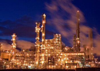 پالايشگاه بندرعباس ركوردار سقوط سود آوري شد!