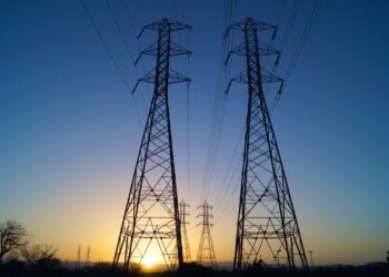 افزایش تحویل سوخت به نیروگاه‌ های کشور در تابستان ۱۴۰۳