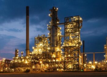 شرکت صنایع پتروشیمی خلیج‌فارس بزرگ‌ترین هلدینگ پتروشیمی در خاورمیانه