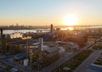 پتروشیمی فن آوران