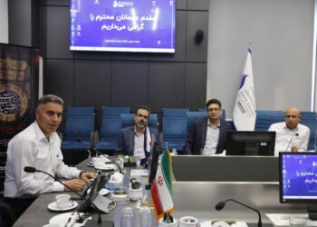 کاریکاتور در این قسمت، سوژهٔ دلخواه شما را به صورت طنزگونه و اغراق آمیز نقاشی می‌کنیم. هنرمندان متخصص در تحریریه پگاه نو این کار را برای شما در کوتاه ترین زمان و با بهترین کیفیت انجام می‌دهند.