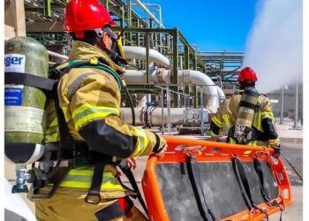 برگزاری موفق رزمایش اطفای حریق در پتروشیمی امیرکبیر