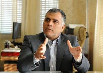 پاکنژاد از ثابت ماندن قیمت نفت خبر داد