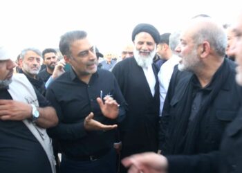 بازدید وزیر کشور از جایگاه‌های سیار عرضه سوخت در منطقه آبادان