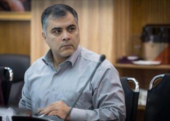 کمیسیون انرژی با وزیر پیشنهادی نفت مخالف است؟