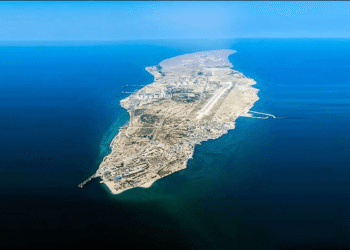 چرا تولید نفت فلات قاره کاهش یافت؟