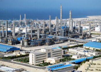 صادرات پتروشیمی نوری در سراشیبی/ پارازایلین از بازارهای صادرات حذف شد