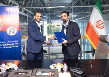 امضا قرارداد همکاری بین آریاساسول و خانه نوآوری و فناوری ایران