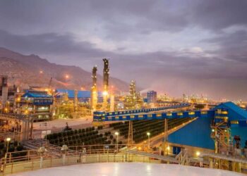 دم‌النفع ۲۴۱ میلیون دلاری صنایع پتروشیمی در نبود خوراک