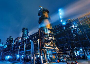 درخواست صدور موافقت اصولی طرح وینیل استات مونومر پتروشیمی فن‌آوران صادر شد