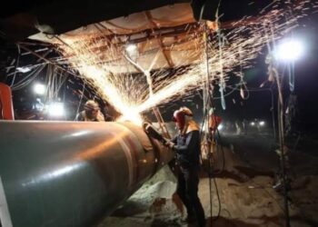 ایجاد زیرساخت‌های صادرات گاز به کشور عمان