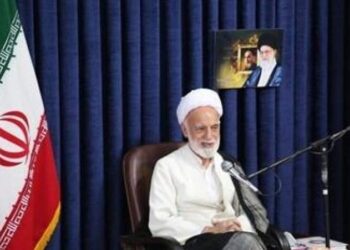 تقدیر نماینده ولی فقیه از پتروشیمی شازند