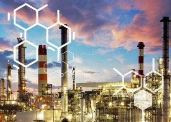 تجمیع مالیات و عوارض ارزش‌افزوده شرکت‌های پتروشیمی در خوزستان ضروری است