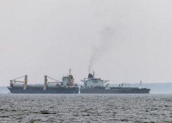 نفتکش‌های شبح روسیه