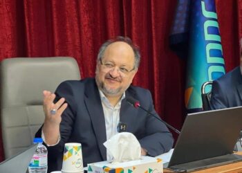 شریعتمداری