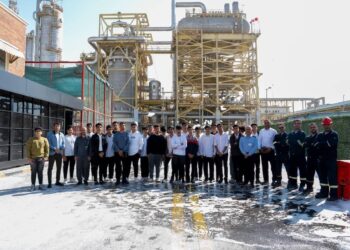 مدرسه امام خامنه‌ای