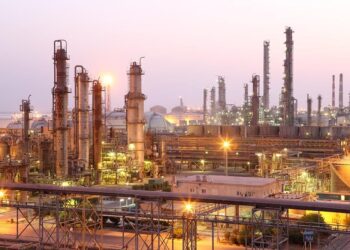 افزایش سرمایه‌گذاری بانک ملی در هلدینگ خلیج‌فارس توسعه پتروشیمی بندر امام با تکیه بر شرکت‌های دانش‌بنیان‌ داخلی