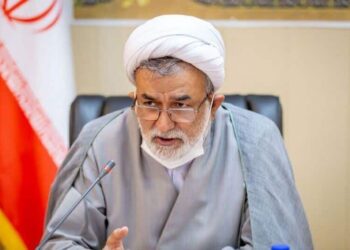 وضعیت پتروشیمی آبادان در کمیسیون انرژی بررسی شد