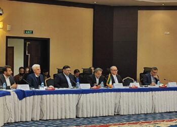 همکاری‌های نفت و گاز میان کشورهای حوزه دریای خزر توسعه می‌یابد