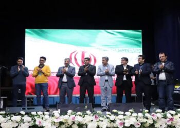 پایان برگزاری نخستین همایش ملی پالایشگاه نفت دیجیتال