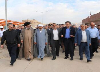 بازدید میدانی کمیسیون انرژی مجلس از بزرگ‌ترین طرح جمع آوری گازهای مشعل ایران