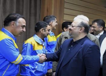 هدف‌گذاری هلدینگ خلیج‌فارس