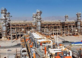 تعمیرات اساسی پالایشگاه‌های پارس جنوبی از فروردین ۱۴۰۴ آغاز می‌شود