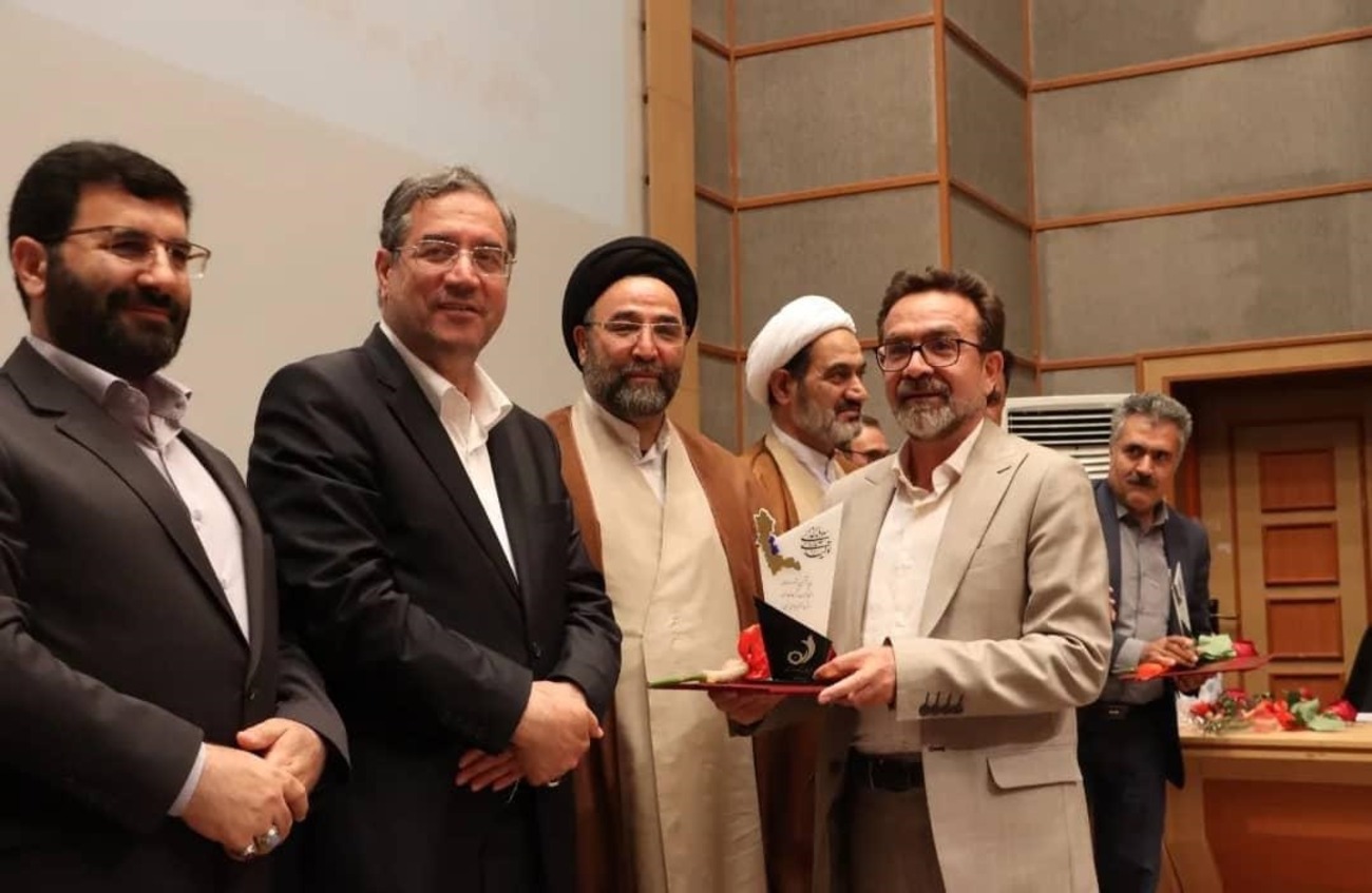 شرکت پتروشیمی ارومیه موفق به کسب عنوان «واحد نمونه صنعتی آذربایجان غربی» شد.