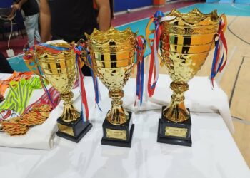 تیم عملیات غیرصنعتی پازارگاد با درخشش در مسابقات فوتسال پیشکسوتان منطقه ویژه پارس، عنوان قهرمانی را کسب کرد.