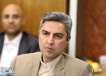 وزیر نفت محمدرضا خسروی نیکو به‌ عنوان رئیس دانشگاه صنعت نفت منصوب کرد.