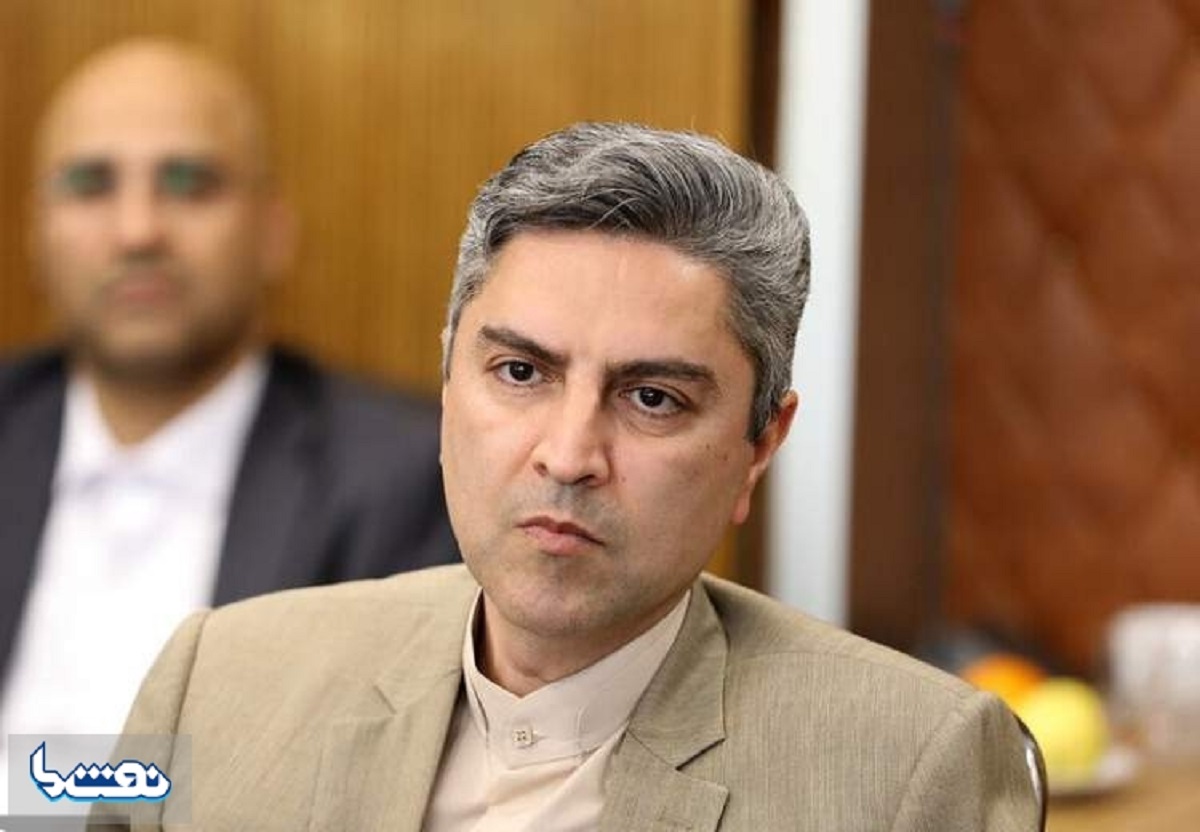 وزیر نفت محمدرضا خسروی نیکو به‌ عنوان رئیس دانشگاه صنعت نفت منصوب کرد.