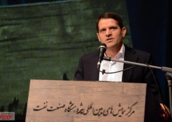 معاون وزیر نفت: تسهیل کسب‌وکار، رمز توسعه پایدار پتروشیمی