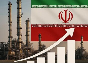 رشد ۴۰ درصدی فروش پالایشگاه‌ها در ۱۴۰۲ و چشم‌انداز مثبت ۱۴۰۴