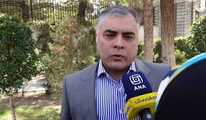 به‌گزارش مسیر انژی به نقل از مهر، محسن پاک‌نژاد وزیر نفت در حاشیه جلسه امروز چهارشنبه هیئت دولت با حضور خبرنگاران، در خصوص اتحاد تدابیر لازم برای مقابله احتمالی با مکانیزم ماشه گفت: اسنپ بک یا مکانیزم ماشه محدودیت آزاردهنده جدیدی را در حوزه فروش نفت ایجاد نخواهد کرد. ما در گذشته به قدری با محدودیت‌های شدید و ظالمانه تحریم‌ها یک جانبه آمریکا مواجه بودیم که عملاً این شرایط خیلی فشاری به آن اضافه نکند.