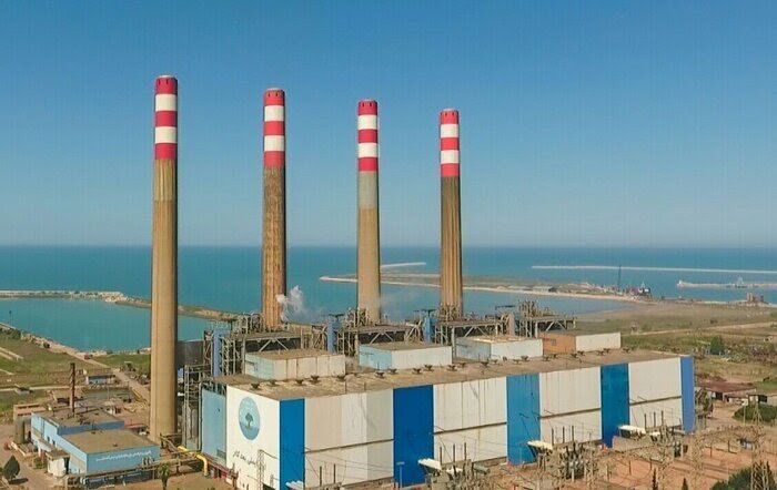 به گزارش مسیر انرژی به نقل ایسنا، مقامات ترکمنستان اعلام کرده‌اند که این تاسیسات با هدف تولید برق کافی برای تامین نیازهای داخلی و صادرات برق اضافی به غرب در حال انجام است.