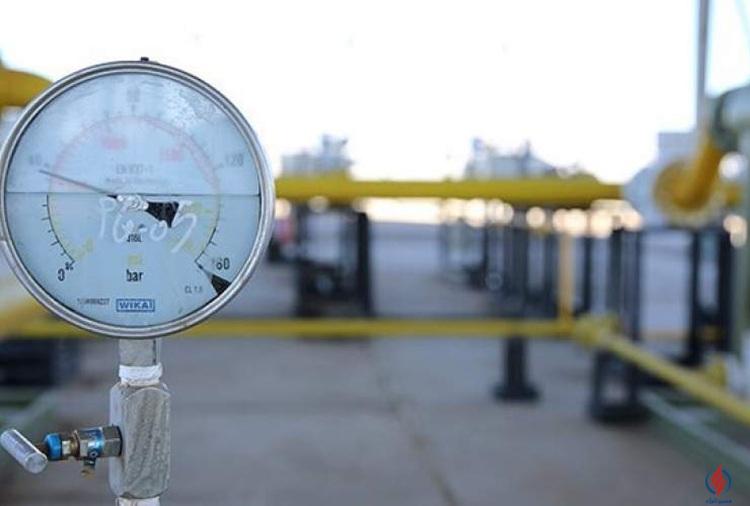 به گزارش مسیر انرژی به نقل از ایسنا، روز گذشته (۲۴ آبان ۱۴۰۴) مسعود پزشکیان - رئیس جمهور - بخشنامه تهیه و تنظیم لایحه بودجه ۱۴۰۵ را به دستگاه‌های اجرایی کشور ابلاغ کرد. در بخشنامه ارائه شده دولت به دستگاه‌های اجرایی برای بودجه سال ۱۴۰۵، یکی از بخش‌های مهم در کنار هدفمندتر شدن پرداخت یارانه‌های نقدی، اصلاح قیمت حامل‌های انرژی برای برطرف کردن و بهبود ناترازی انرژی دولت است.