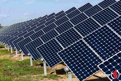 به گزارش مسیر انرژی به نقل از ایسنا، محسن طرزطلب - رئیس سازمان انرژی‌های تجدیدپذیر و بهره‌وری انرژی برق (ساتبا) - با اشاره به شتاب‌گیری توسعه انرژی‌های تجدیدپذیر در دولت چهاردهم اظهار کرد: ظرفیت منصوبه نیروگاه‌های تجدیدپذیر کشور تا ۱۰ آذرماه ۱۴۰۴ به ۳۱۶۵ مگاوات رسیده و پیش‌بینی می‌شود این رقم تا پایان سال جاری از ۵۰۰۰ مگاوات عبور کرده و تا پایان تابستان سال آینده به حدود ۱۱ هزار مگاوات برسد. 