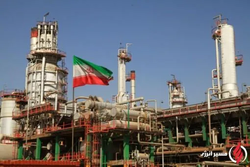 به گزارش مسیر انرژی به نقل از ایلنا، بر اساس لایحه بودجه سال ۱۴۰۵ سهم شرکت ملی نفت از منابع وصولی حاصل از صادرات نفت خام و میعانات گازی به استثنای موارد تهاتری و طرح‌های خاص ۱۴.۵ درصد بوده و تفاوتی با مصوبه سال ۱۴۰۴ ندارد.