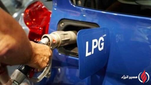 به گزارش مسیر انرژی به نقل از تسنیم، متنوع‌سازی سبد سوخت خودروهای کشور یکی از الزامات حوزه انرژی و از برنامه‌های جدی شرکت ملی پالایش و پخش فرآورده‌های نفتی است.