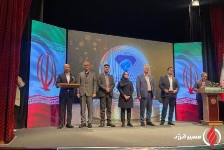 پتروناد موفق به دریافت نشان بلورین جایزه ملی ۳۴۰۰۰ مدیریت منابع انسانی شد.