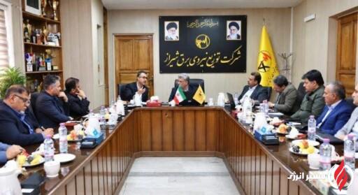 ۴۷۰۰ مگاوات برق صنایع و پتروشیمی‌ها از مدار خارج شد؛ واردات برق در دستور کار