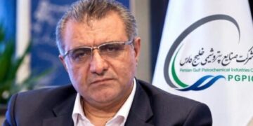 تغییر مدیریتی در هلدینگ خلیج فارس؛ یعقوب رستمی مال‌خلیفه جایگزین داریوش شمس شد